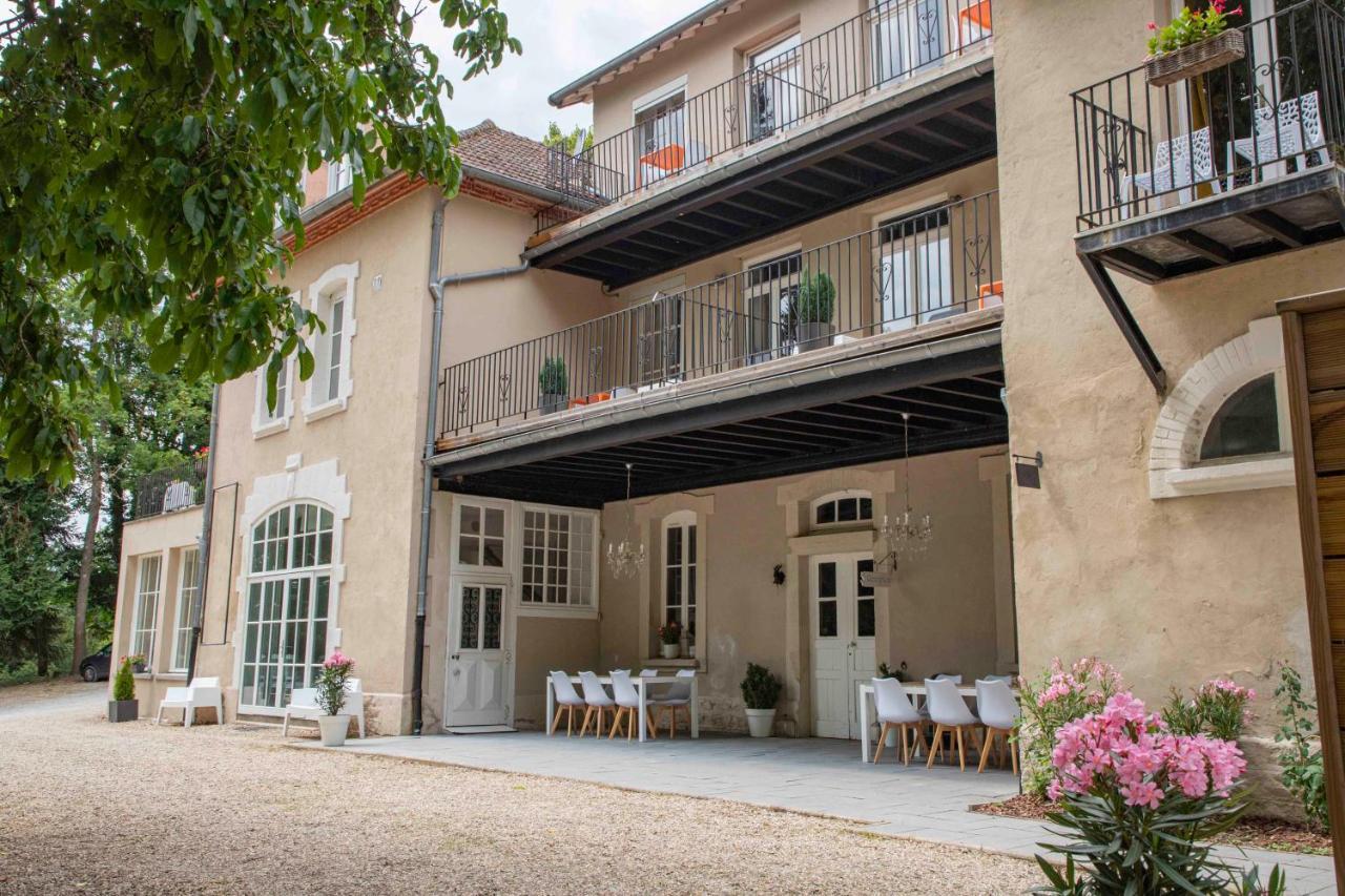 Les Suites De La Domaine Chateau De Fretoy Morlet Exterior photo